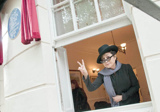 Second plaque for John Lennon recalls ‘Two Virgins’ nude photoshoot – Yoko Ono unveils monument in Montagu Square 34 Montagu Square
London
W1H 2LJ
Blue Plaque unveiling for John Lennon