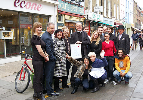 EXMOUTH MARKET SPECIAL – Once a neglected corner of Clerkenwell, Exmouth Market has been transformed into the bustling heart of its community – and now it has the international award to prove it inews011411_12_0