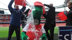 Arsenal’s mascot Gunnersaurus takes Ice Bucket Challenge – then nominates Chirpy and Stamford The Lion imgres-1_1