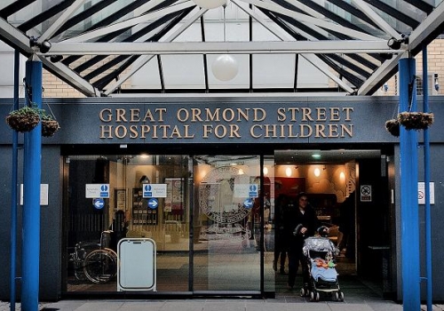 Coroner rules stem cell freezing problem ‘might’ have contributed to Great Ormond Street patient’s death 44259633__366696c-1