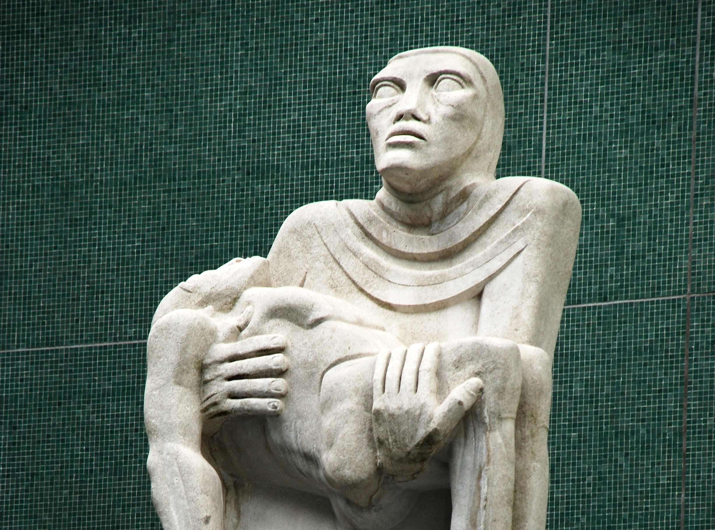 statue_0