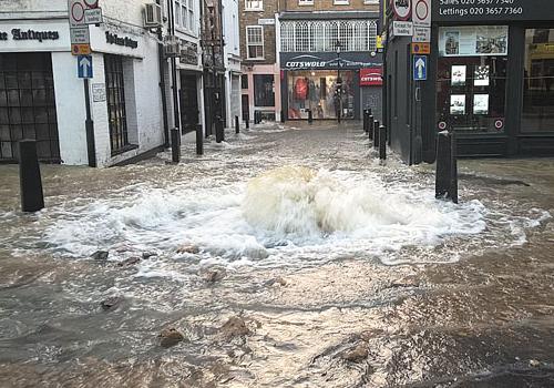 Angel flooding drama mains pipe wrongly listed as low-risk Islington floods