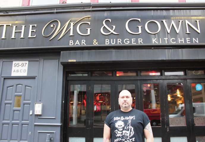 Will latest Holloway Road pub casualty become a chicken shop? Chris Furphy Wig And Gown Highbury