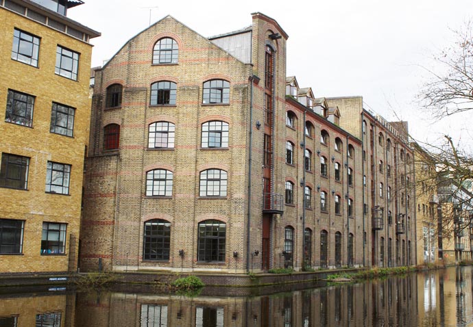 Regents Wharf IMG_9536