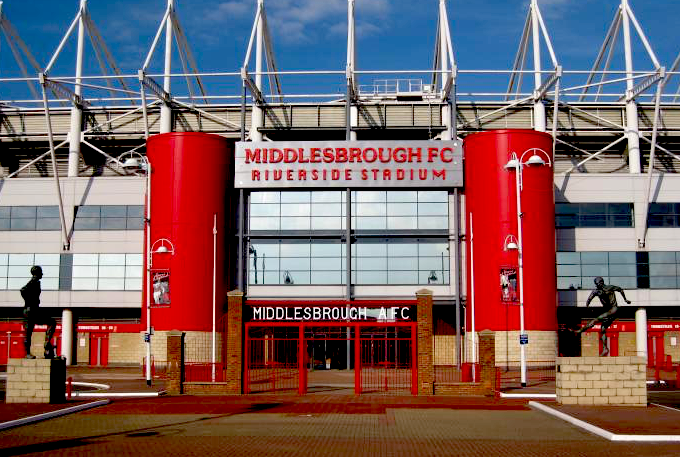 Arsenal soothe away form pain by grinding out victory at Middlesbrough boro