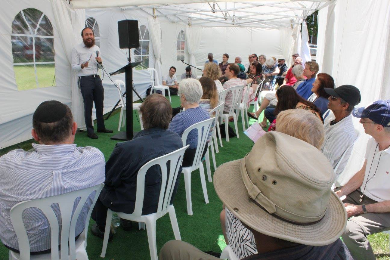 Rabbi Mendy Korer at the Jewish Fete