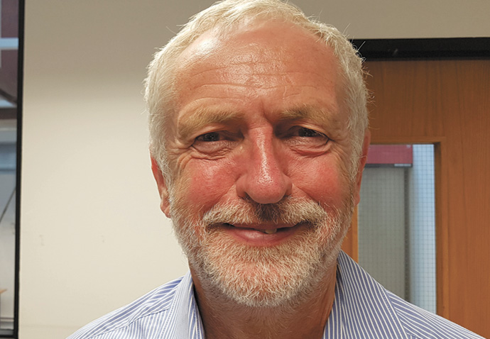 ‘I thought Corbyn chant was booing’ Jeremy Corby_tanned