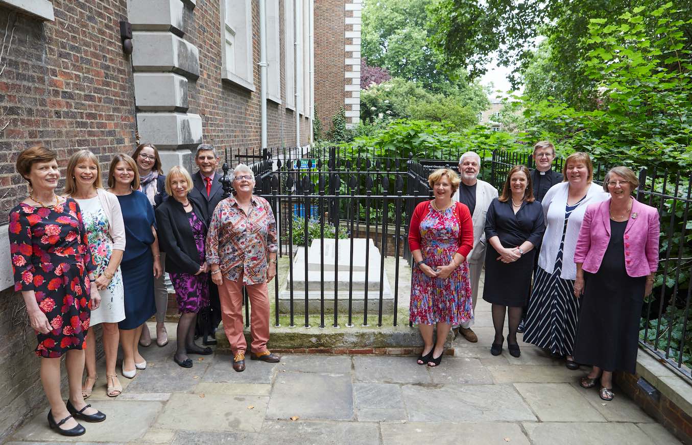 Service celebrates 500th anniversary of Richard Cloudesley charity Richard Cloudesley charity trustees