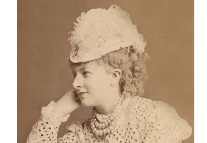 Plaque tribute to Nelly Power, the forgotten music hall star Nelly Power