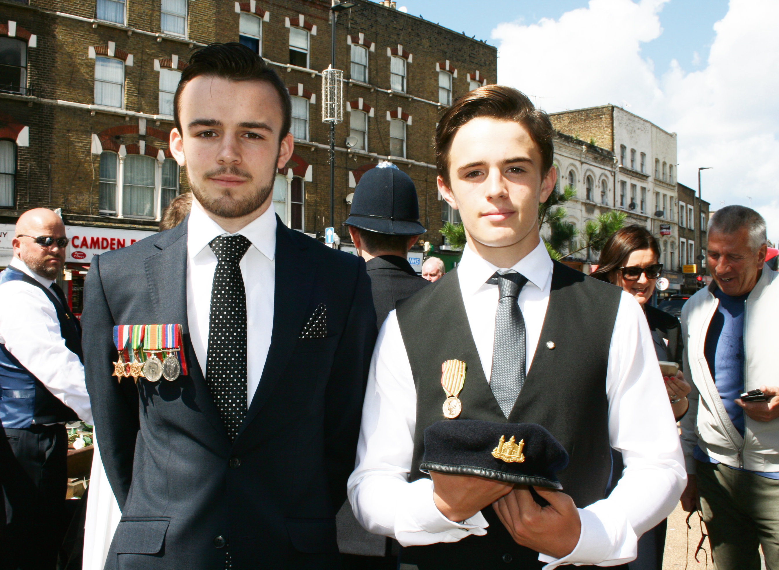 Tommy and Charlie Reid IMG_6458 cutout