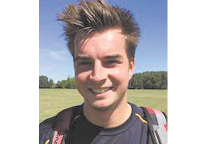 Collings brace fires Rangers’ title chase Simon Collings