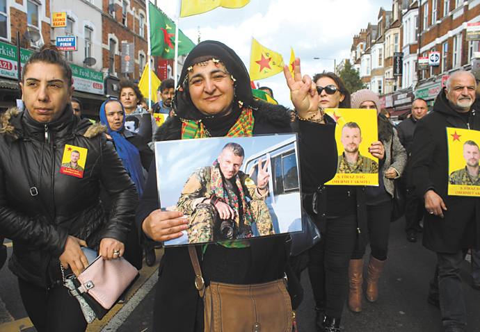 Mehmet Aksoy IMG_8442