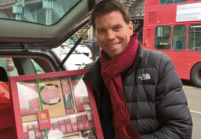 Tribune Hamper Appeal is a great example of Christmas spirit Jonathan Brewster delivering hamper_2016