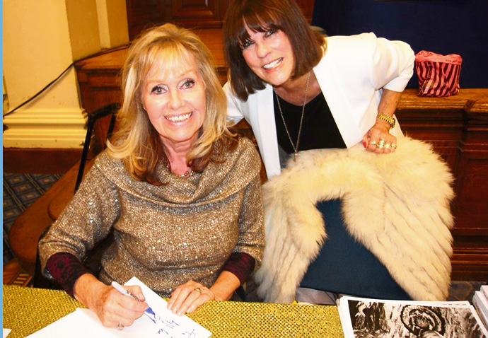 Suzanna Leigh with Judy Matheson