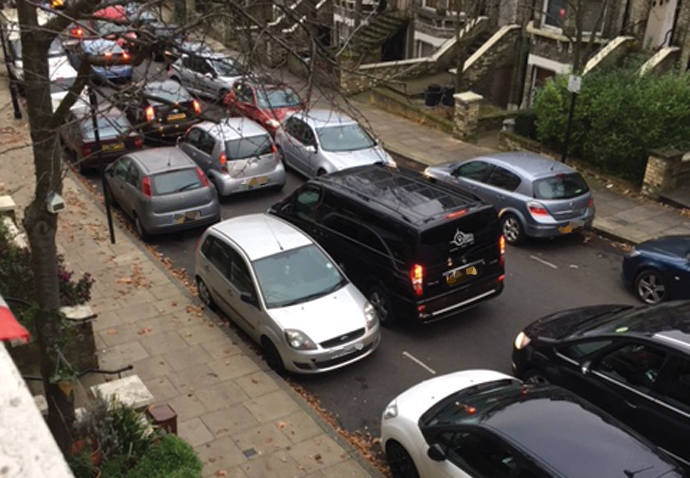 Wyndham Crescent traffic