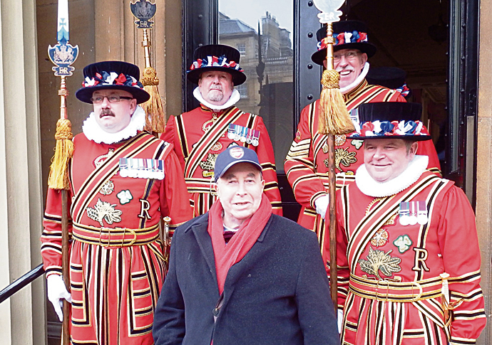 Ernest Hecht, independent publisher who founded Souvenir Press Ernest Hecht with Beefeaters after receiving his OBE 2015