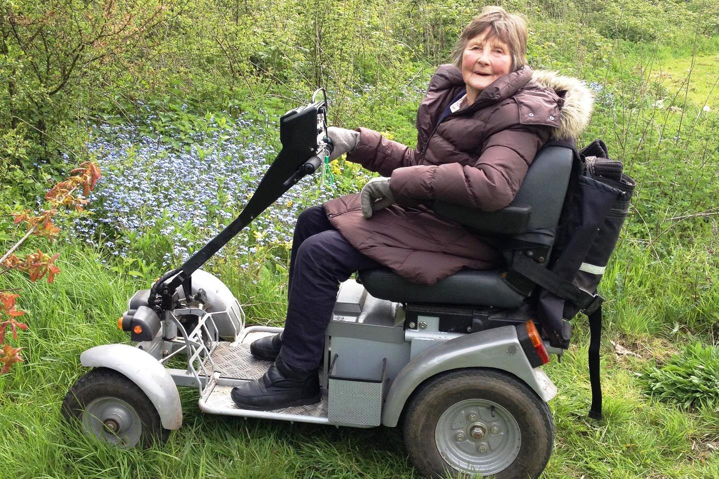 Dr Margaret MacDonald, acupuncture pioneer Still enjoying the Heath 2015