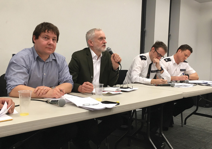 Jeremy Corbyn flanked by Cllr Andy Hull and Inspector Steven Murfin