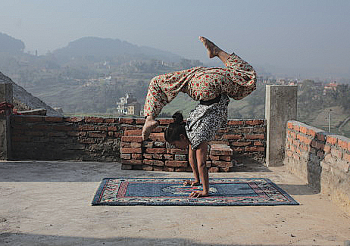 Dan Carrier’s movies news: Even When I Fall Even When I Fall