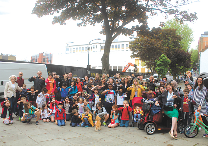 Builders’ lorries spark fears for Clerkenwell pupils’ safety Mount Pleasant IMG_4164