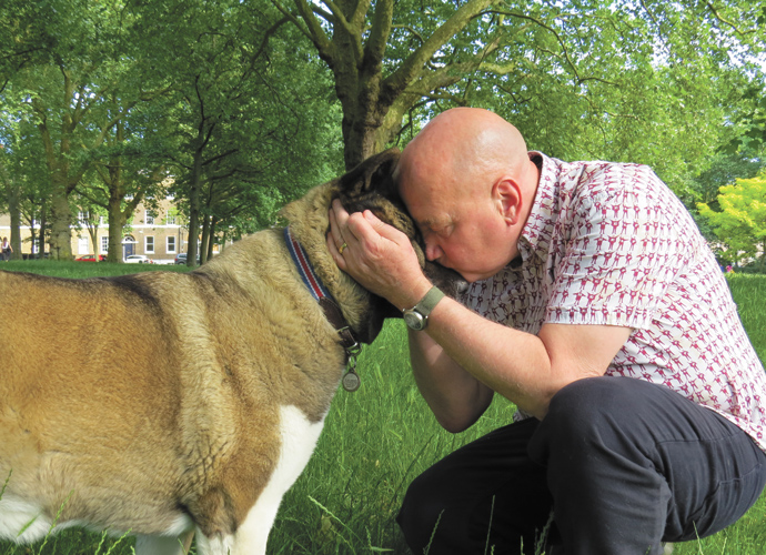 How Flora leads her owner to safety before he has a blackout Robert Stuhldreer and Akito dog Flora