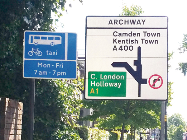 Highbury Corner: Warning signs from Archway gyratory changes Archway road signs