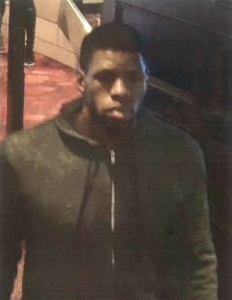 Appeal to identify man following violent robbery in Islington