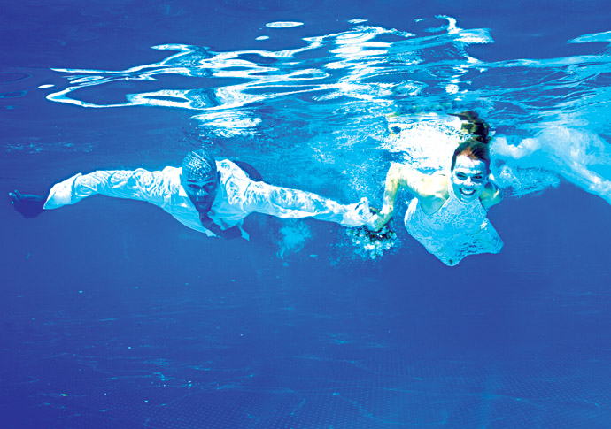 Lido wedding_under water