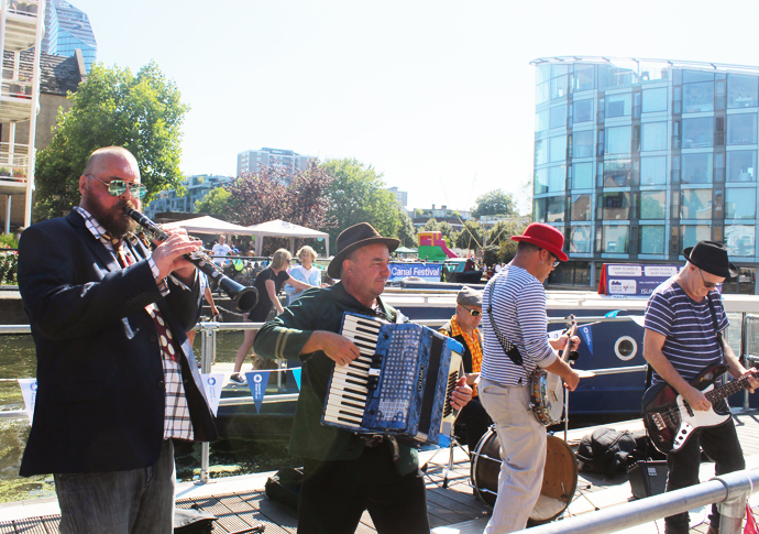 Canal festival 6