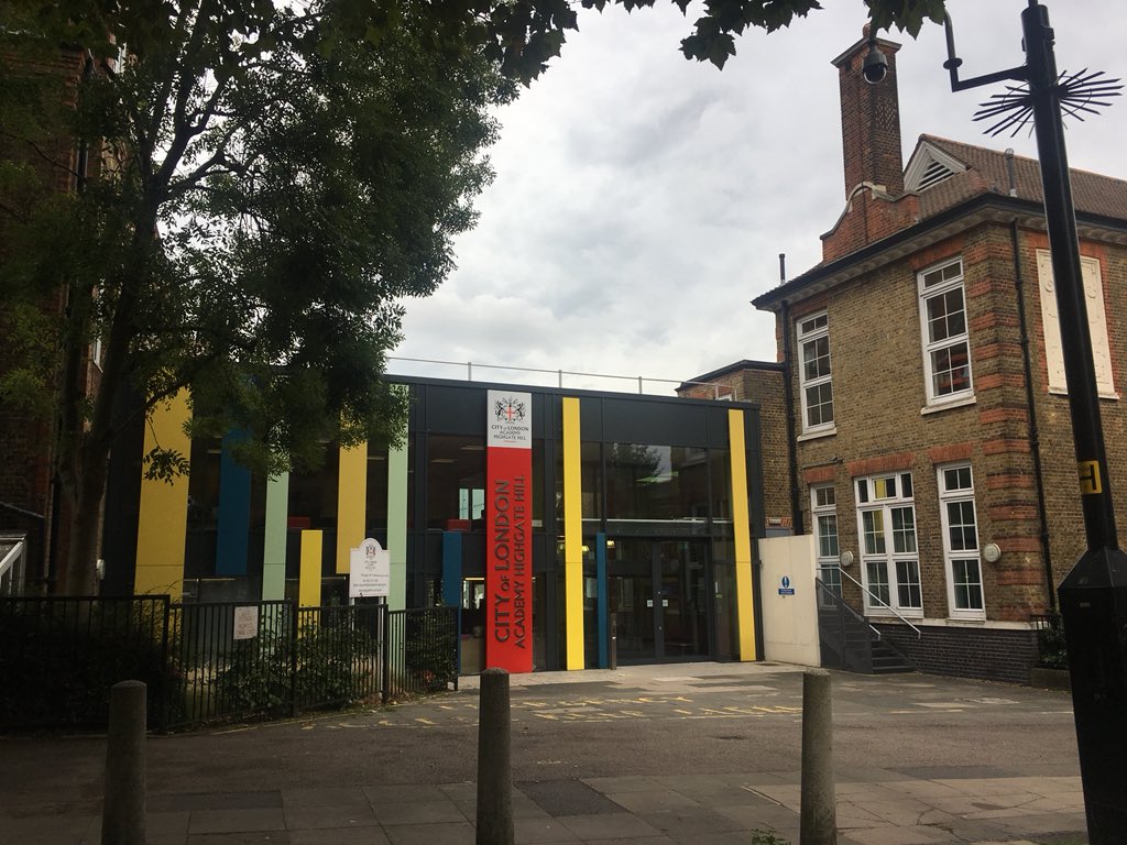 School chat ban for kids in corridors at Archway academy City of London Academy Highgate Hill