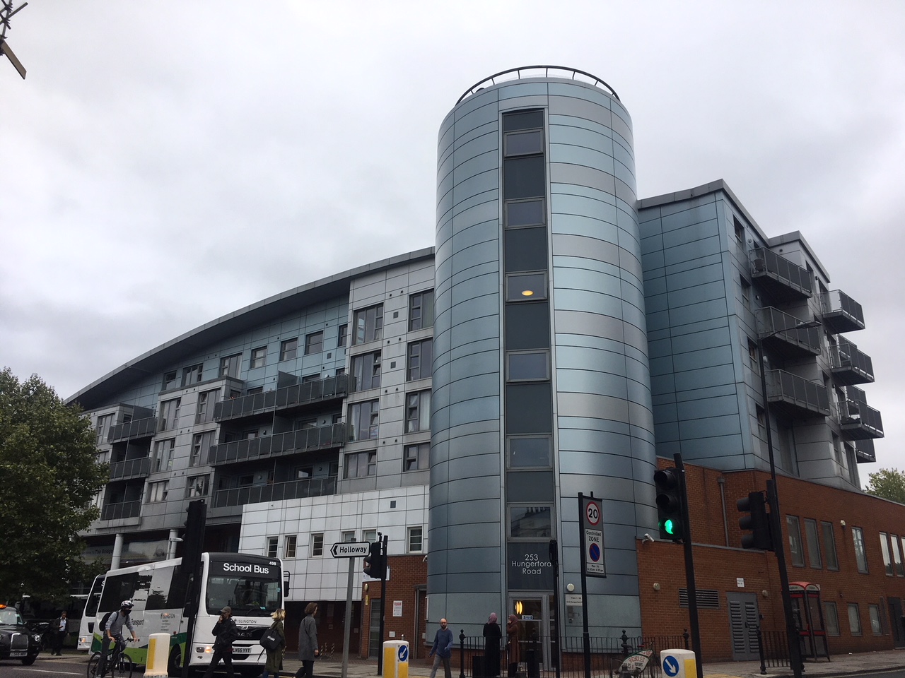 Cladding on school building to be removed as probe continues into its installation Hungerford Road cladding
