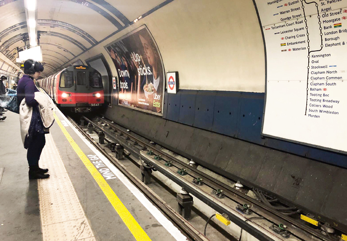 Noise ordeal endured by tube passengers and drivers Tube train northern line camde town