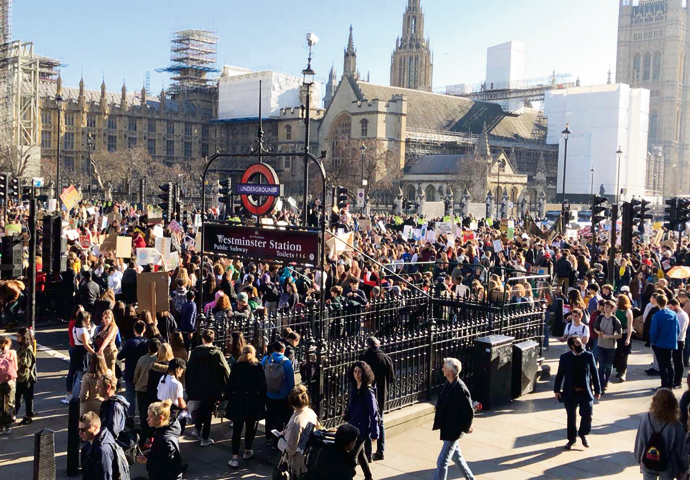 Climate protest pupils shame our MPs climate march