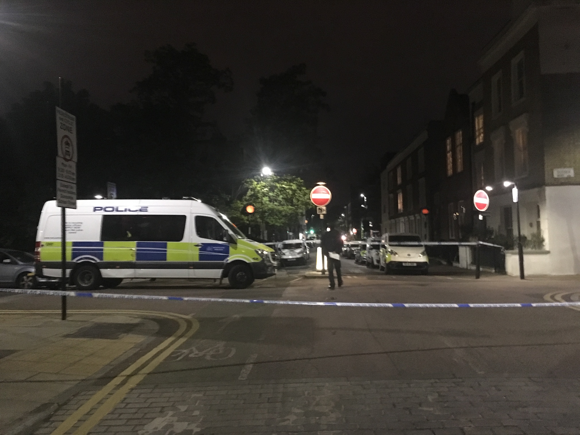 Two teens in hospital after double stabbing in Islington IMG_0998