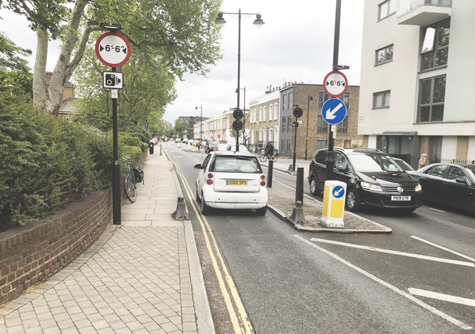 Cyclists in Clerkenwell ‘are lambs led to slaughter’ Prebend Street cycle way