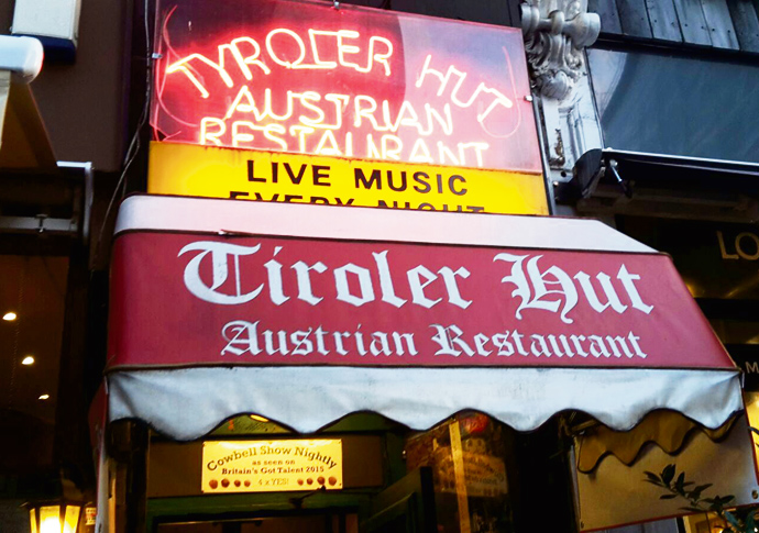 Stars’ beloved ‘hut’ restaurant is gutted in fire Tiroler Hut