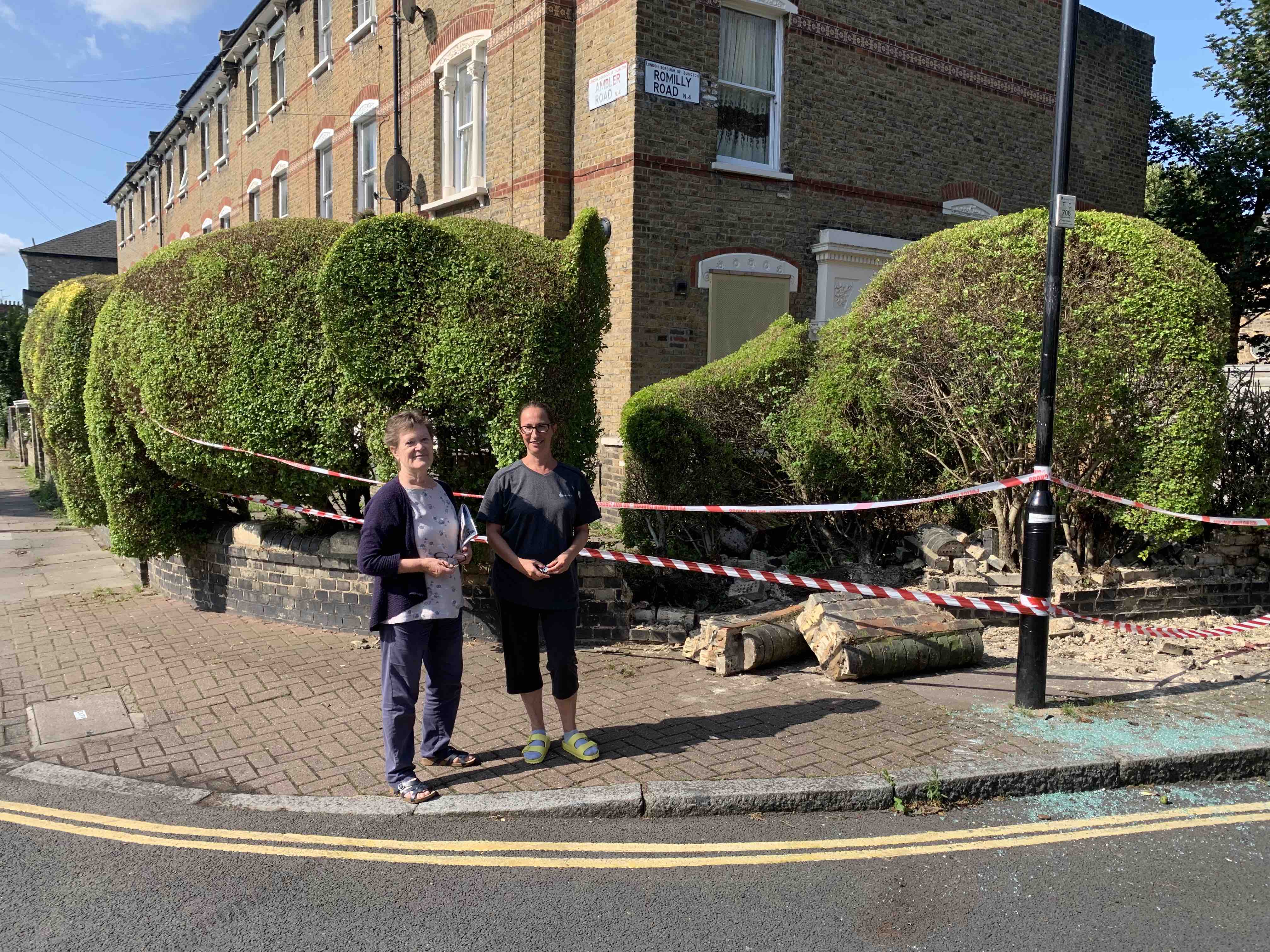 Famous Finsbury Park topiary elephants toppled as car crashes into wall elephants
