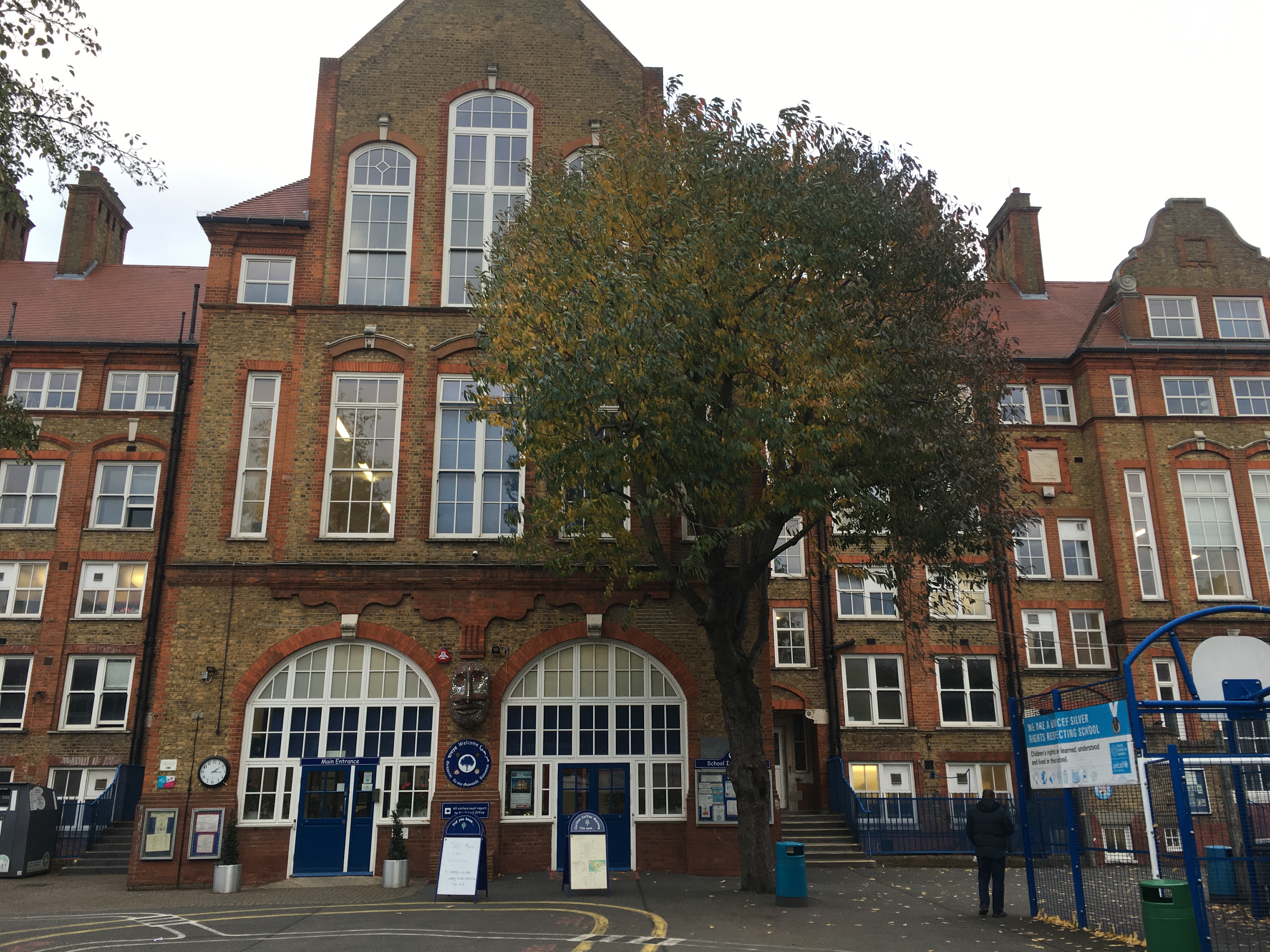 Former head’s lesson for Town Hall on school closures carlton school A89731AC-1848-415E-9D79-566D6DE71EBB