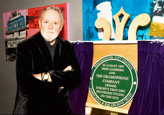 Roger Taylor 03-queen