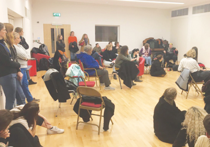Support for homeless at Old Street drop-in centre Homeless planning at the Vibast Centre