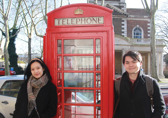 Dial up a virtual world at Upper Street ‘Teleport’ box Teleport_Jonathan Foo and Rachel Lee