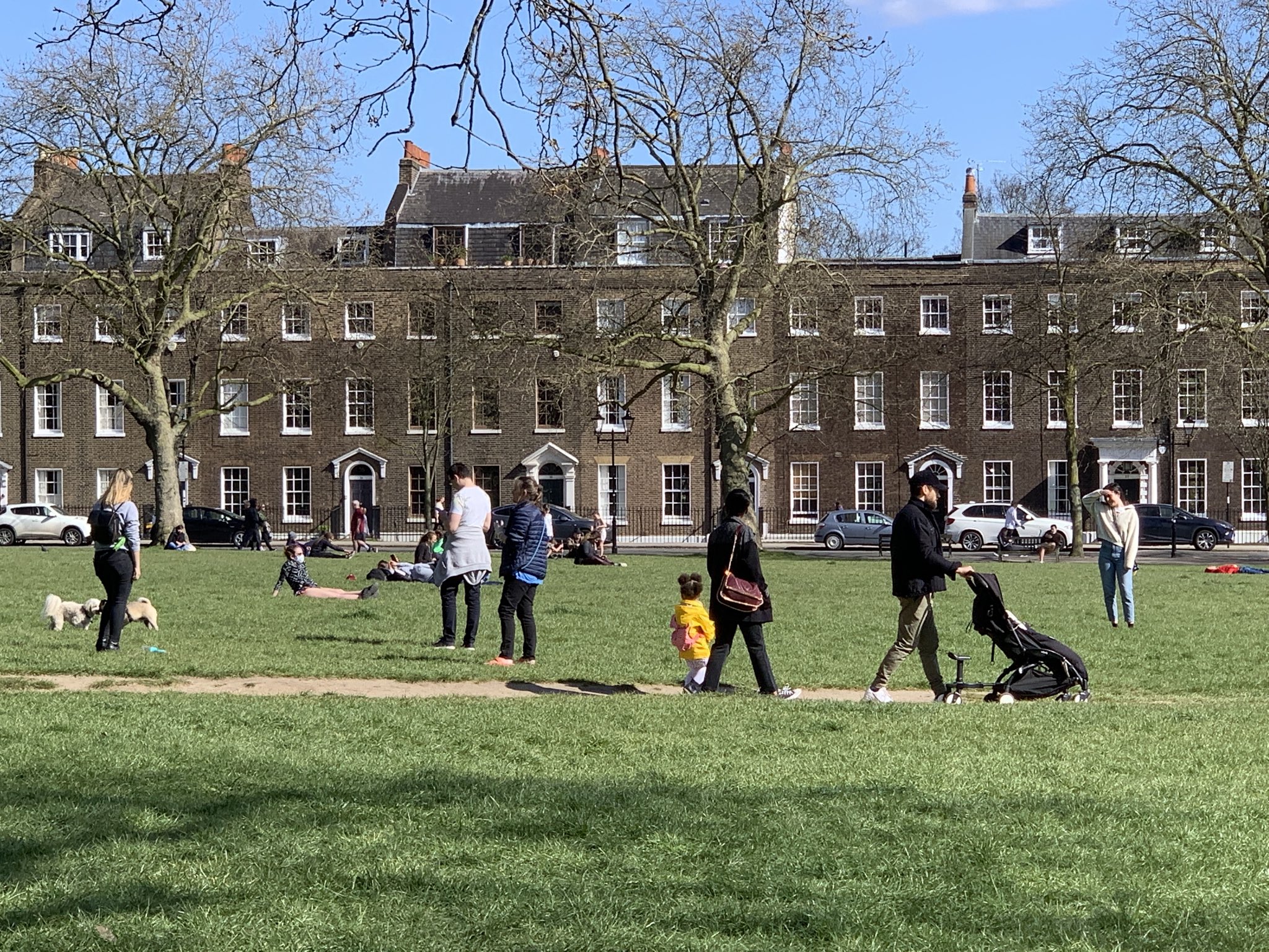 Rising death toll forces virus lockdown to continue Highbury Fields