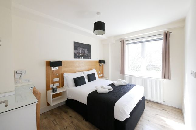 Finsbury Park landlord offers free accommodation to NHS staff bedroom finsbury park 2