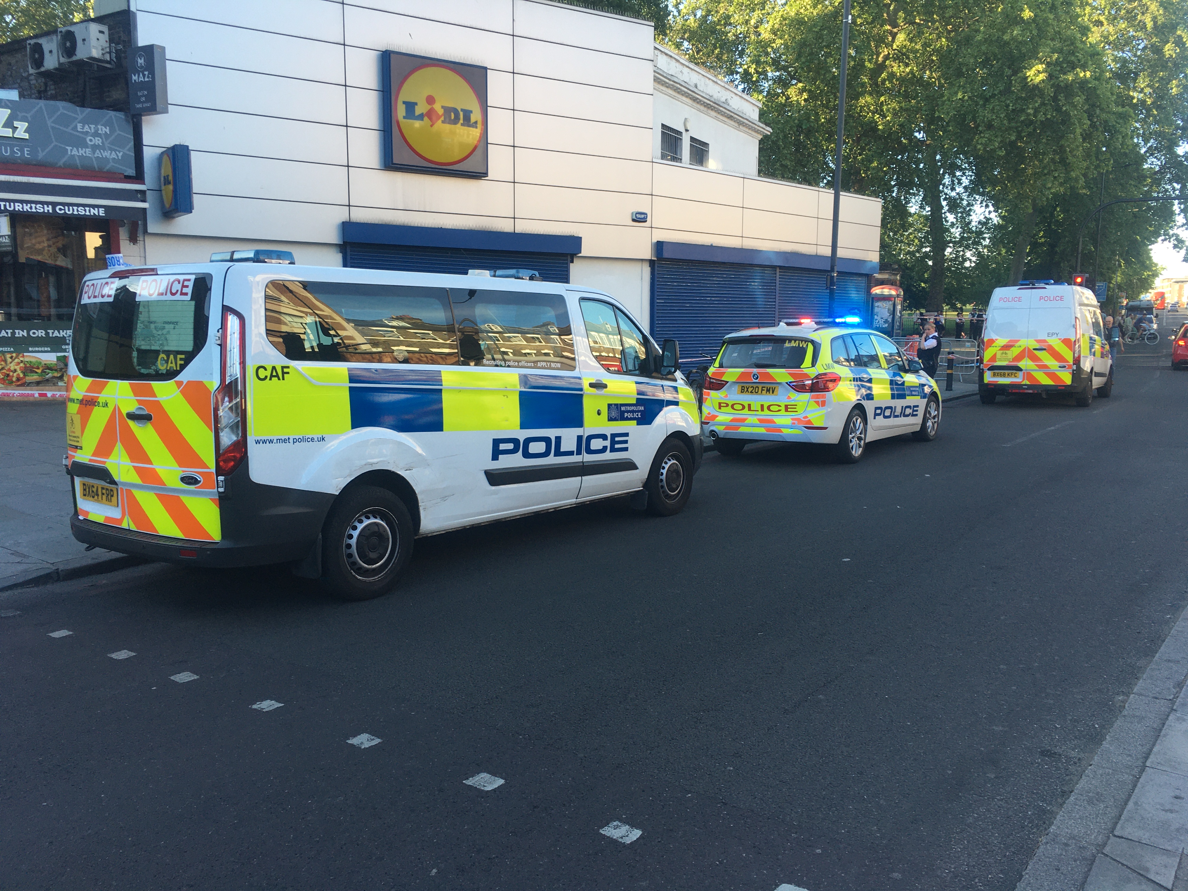 police in finsbury park