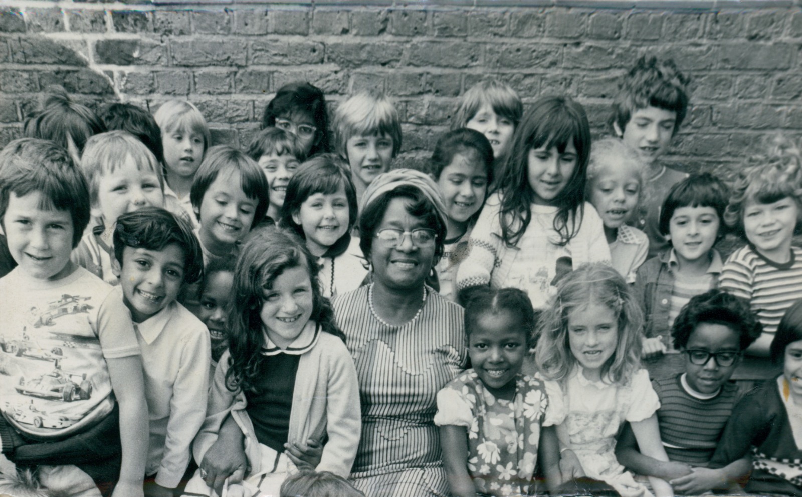 Campaign to rename slave link school after its pioneering black headteacher beryl gilroy at beckford NJ Image 2020-06-18 at 10.52.54 (8)