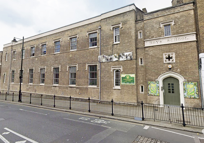 Head’s ‘heartbreak’ as 300-year-old school faces closure Clerkenwell School