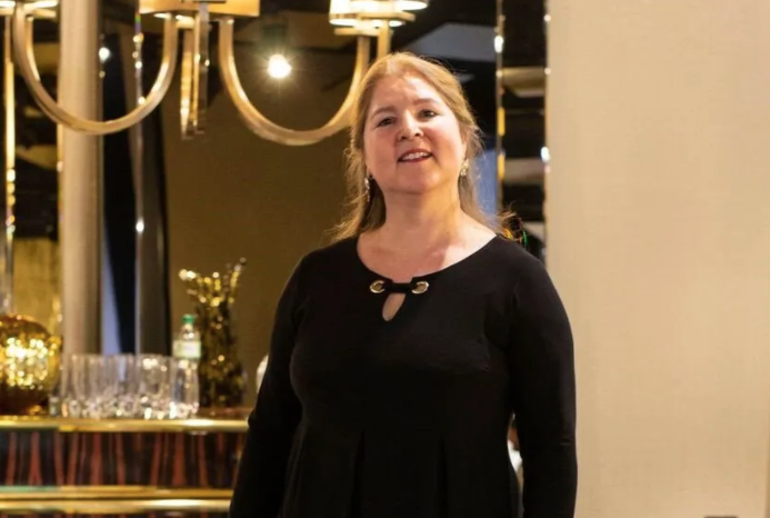 Round-the-clock HS2 works rattle home of opera singer louisabeard