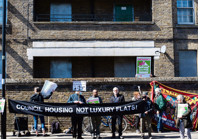 Corbyn prison flats protest AEH-IH4A 17April21 Photo by Debbie Humphry-21