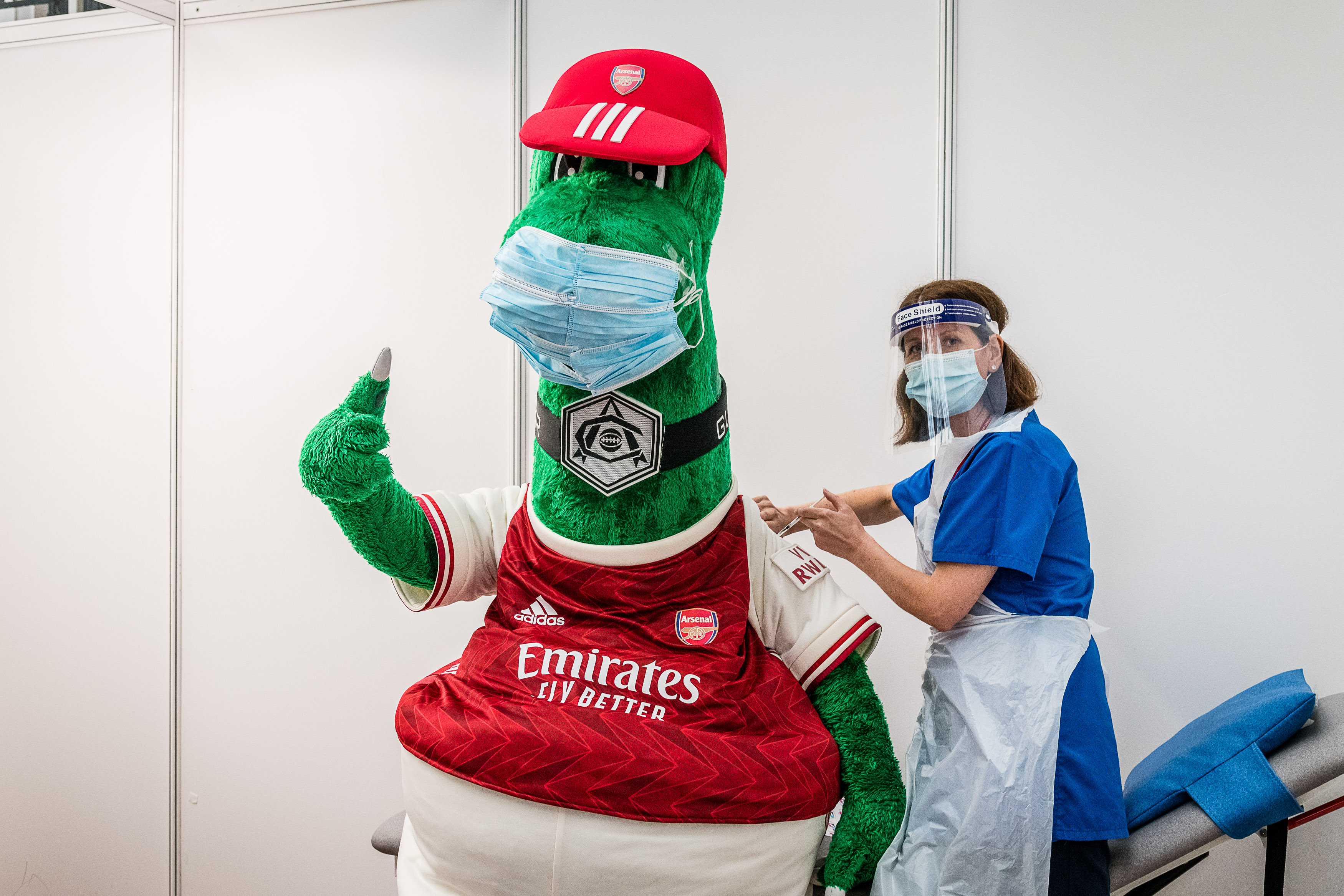 Emirates Stadium to host mass vaccination event Gunner Get Jabbed
