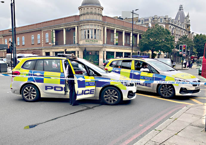 E-scooter rider hurt in collision Collision_car and e-scooter